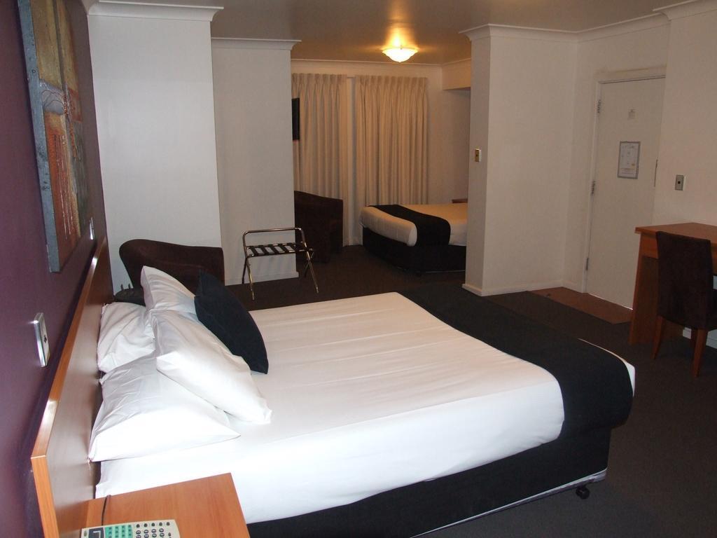 Hotel ibis Styles Broken Hill Exterior foto