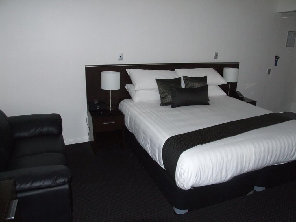 Hotel ibis Styles Broken Hill Exterior foto